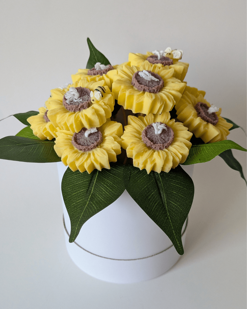BOUQUET CAJA BLANCA GIRASOLES