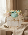 BOUQUETS BOLSO BLANCA- FLORES BEIGE Y MENTA