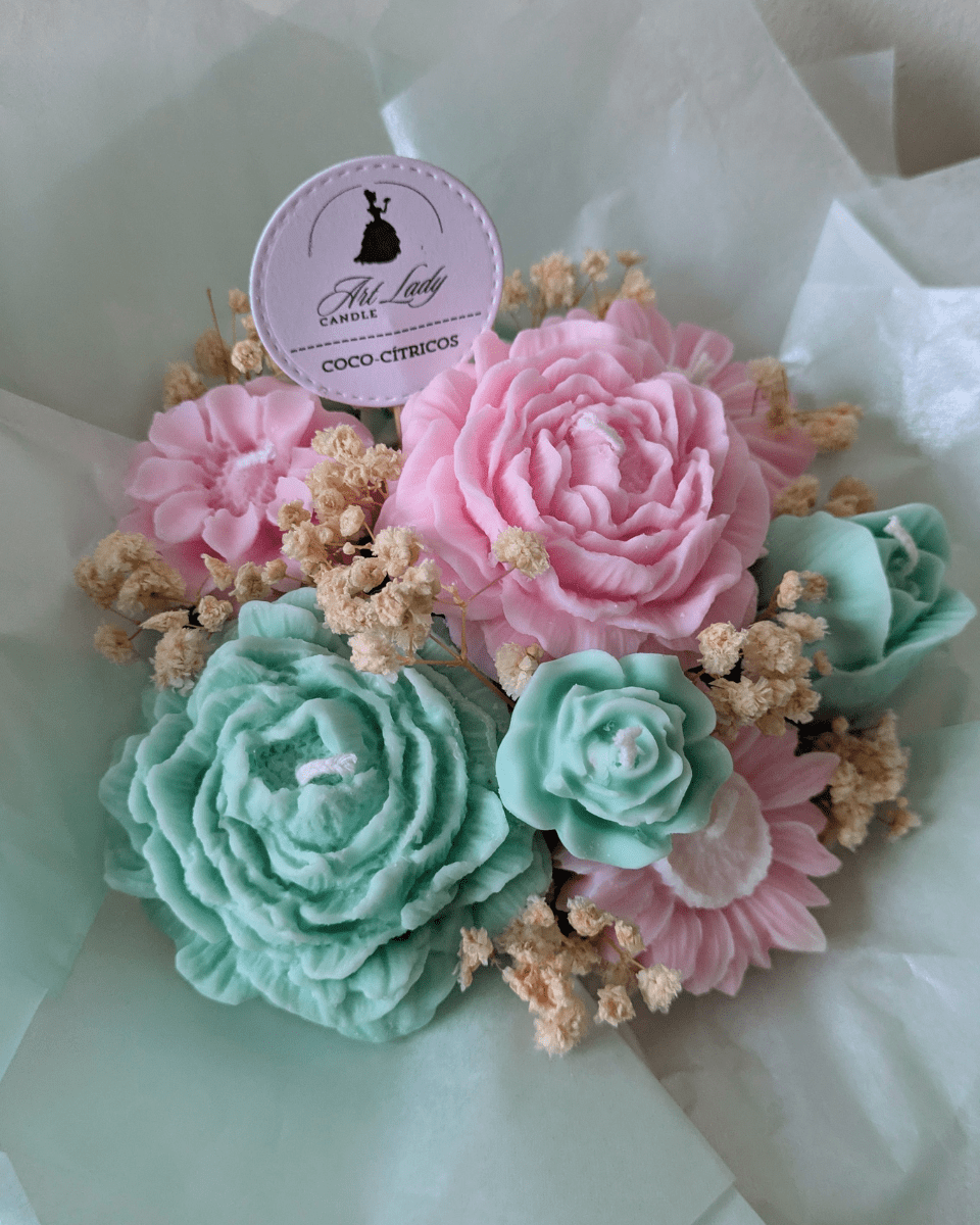 BOUQUET CAJA ROSA-FLORES VERDES Y ROSA